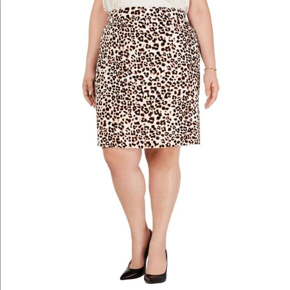 bar III plus size leopard print skirt NWT 1X - Picture 1 of 1